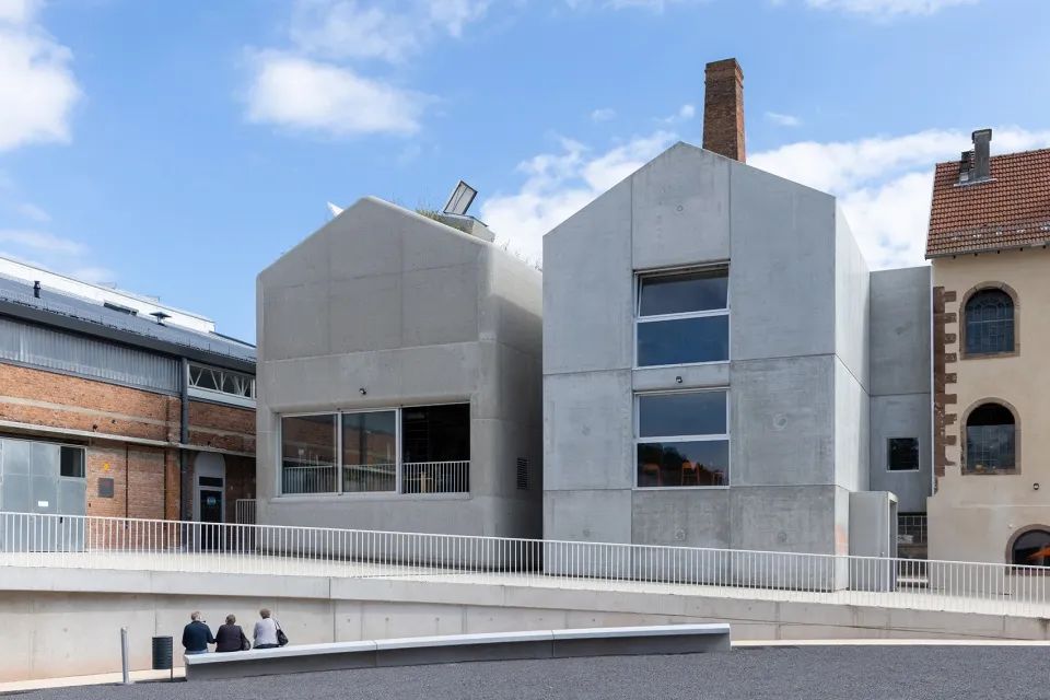 1684998996216019.jpg 7.jpg